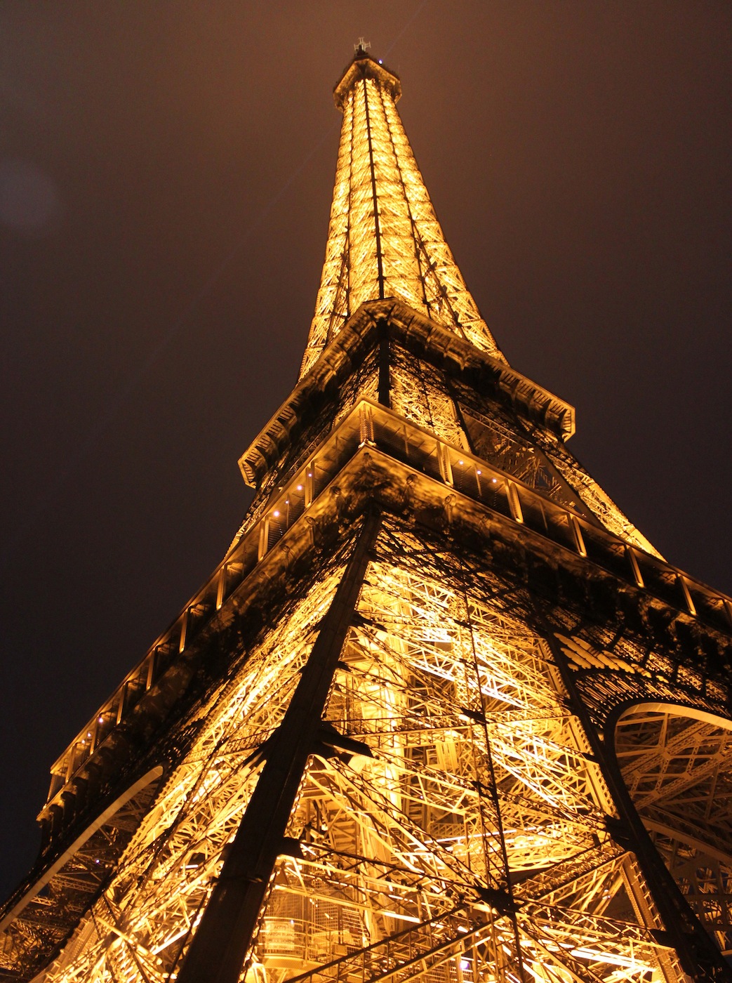 Licher Van De Eiffel Fotobehang