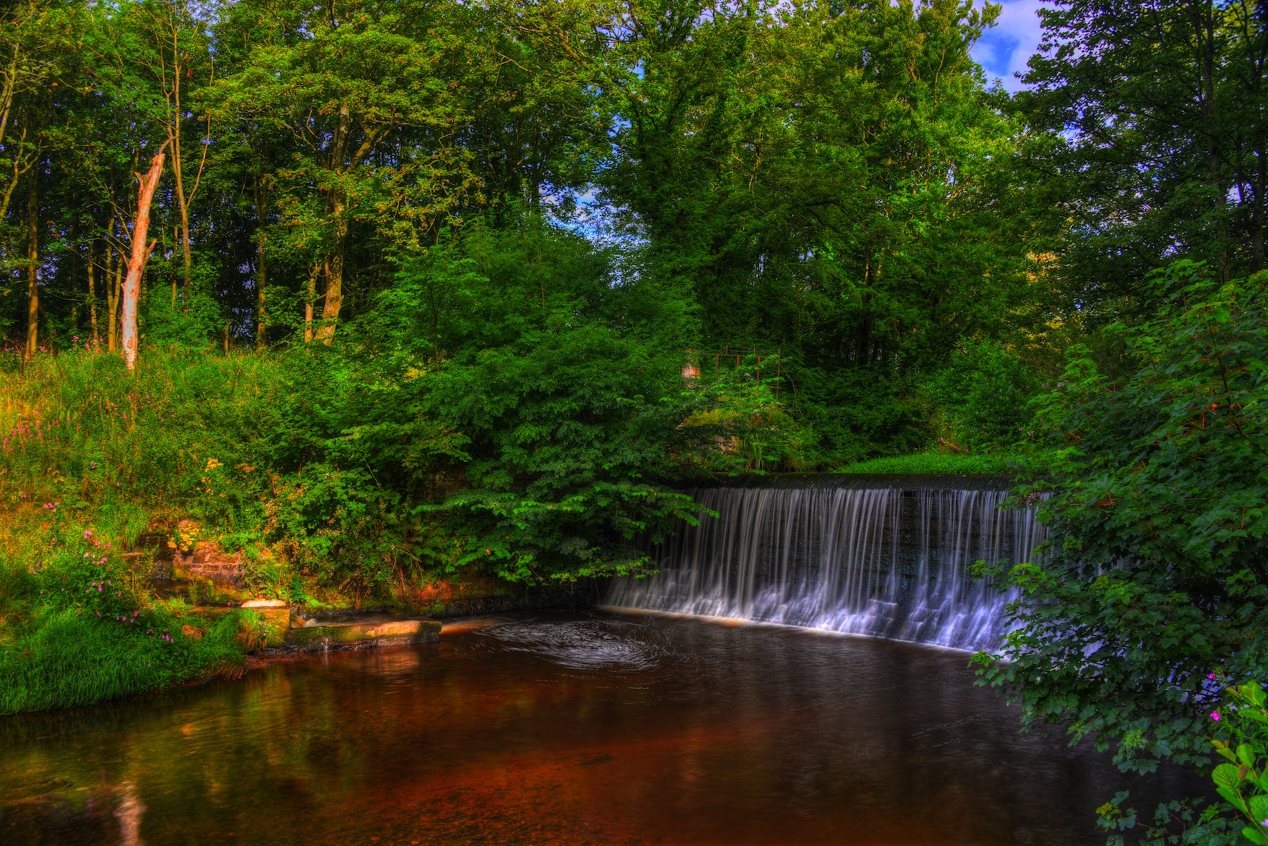 Groene Waterval Poster - Gelijmde