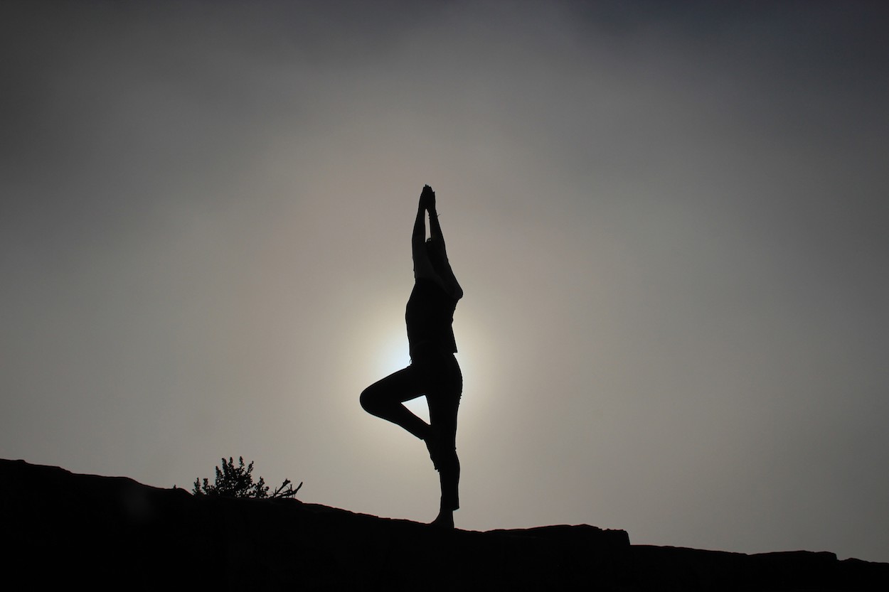 Yoga En Stretching Behang